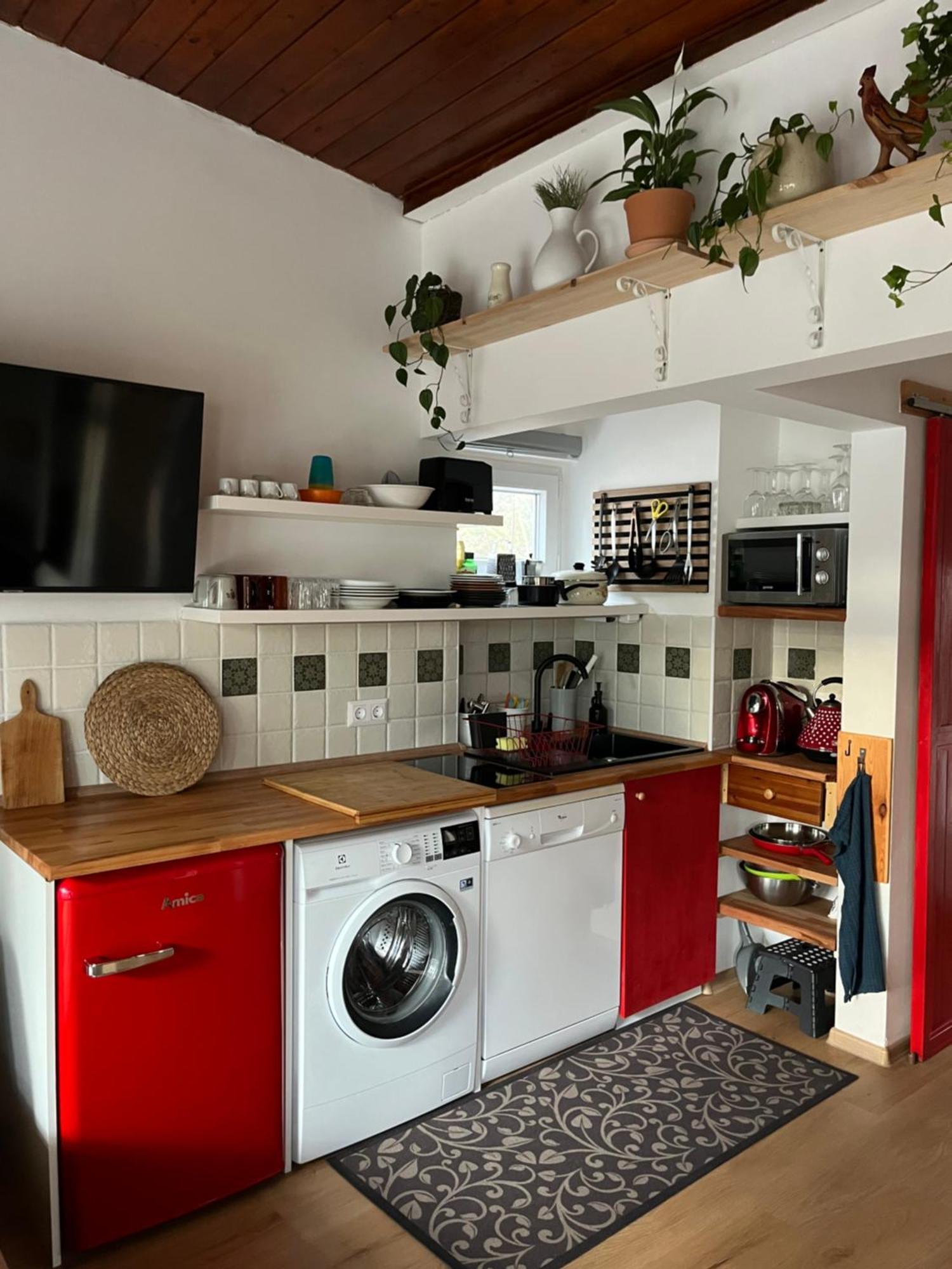 Cottage By The Lake Balatonudvari Exterior foto